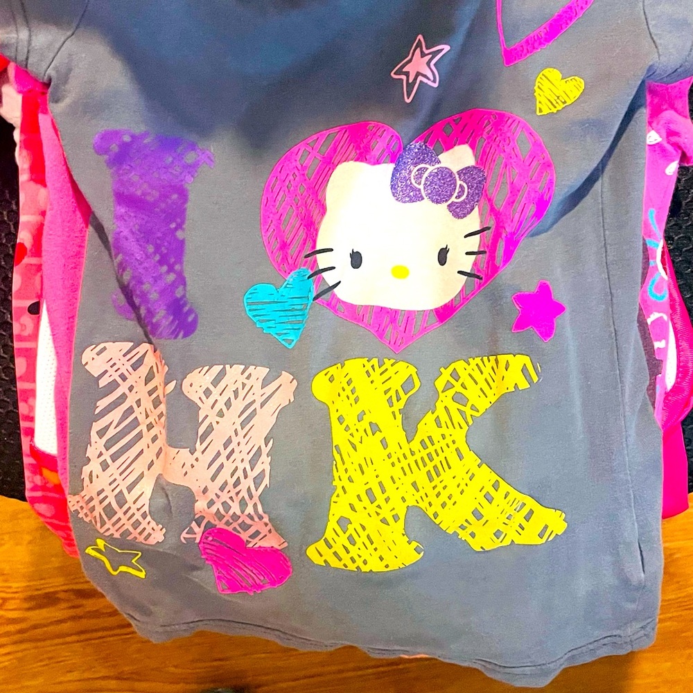 Size 4 I love hello Kitty shirt